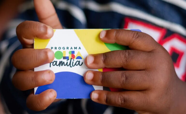 caixa-paga-bolsa-familia-a-beneficiarios-com-nis-de-final-9