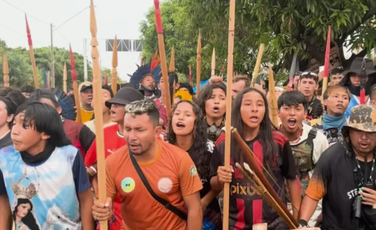 indigenas-cumprem-prazo-combinado-com-governo-e-deixam-porto-da-cargill-em-santarem-–-climainfo