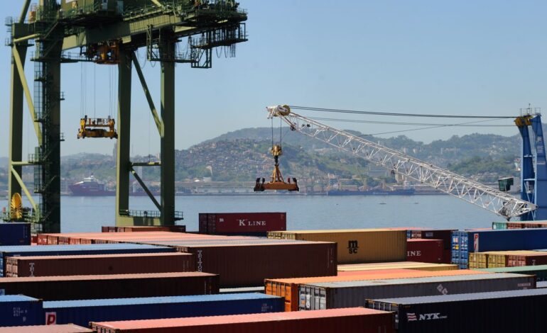 cmn-altera-regras-do-proex-e-flexibiliza-embarques-de-exportacoes