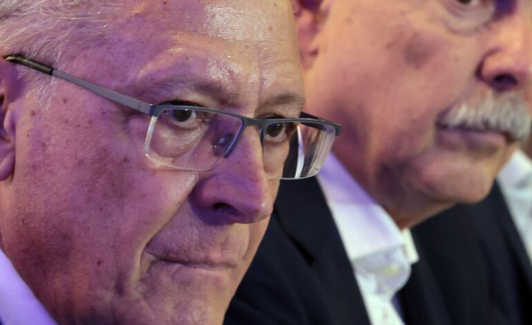 governo-prepara-plano-para-socorrer-setores-afetados-por-tarifaco