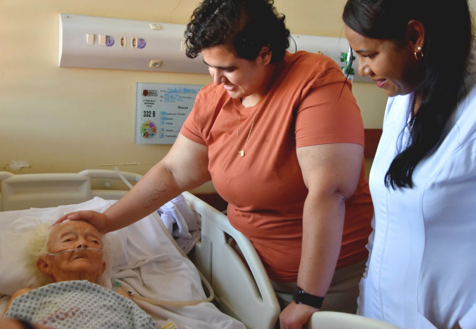 Aos 112 anos, idosa passa por cirurgia de fêmur no TO; entenda | G1