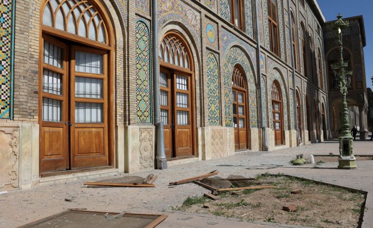patrimonio-unesco,-palacio-de-golestan-em-teera-e-danificado-em-ataque