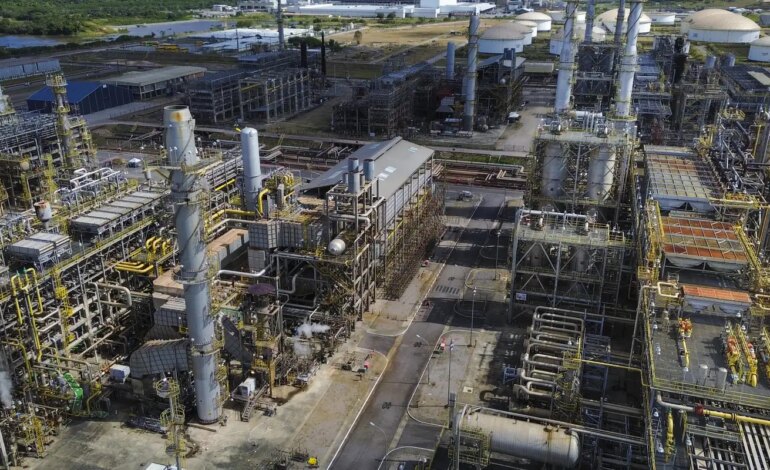 petrobras-reajusta-preco-do-diesel-em-r$-0,38-por-litro