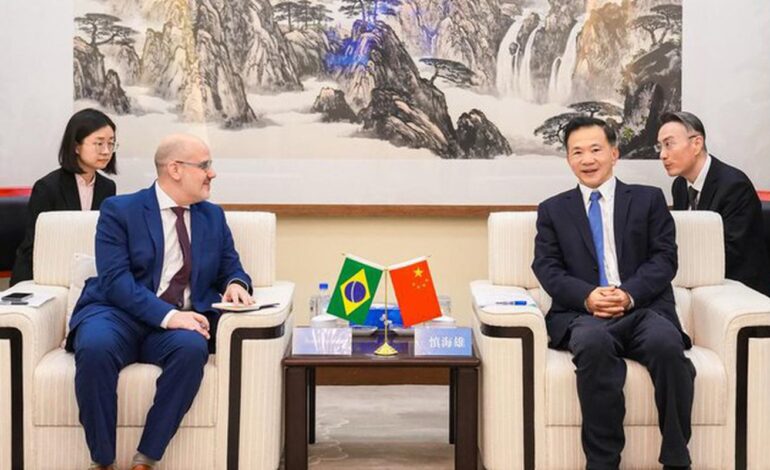 ebc-firma-parceria-inedita-com-china-media-group