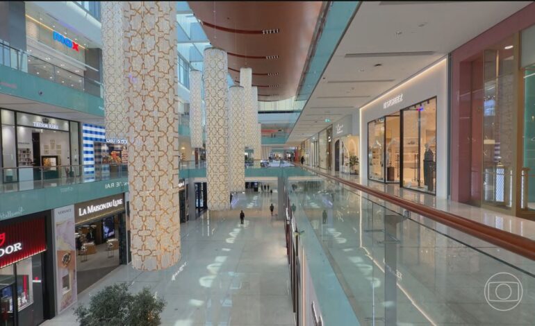 guerra-afeta-turismo-no-oriente-medio-e-deixa-ruas-de-dubai-vazias-|-g1