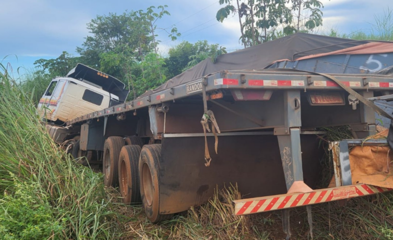 homem-de-55-anos-morre-em-batida-entre-dois-caminhoes-na-to-455-|-g1