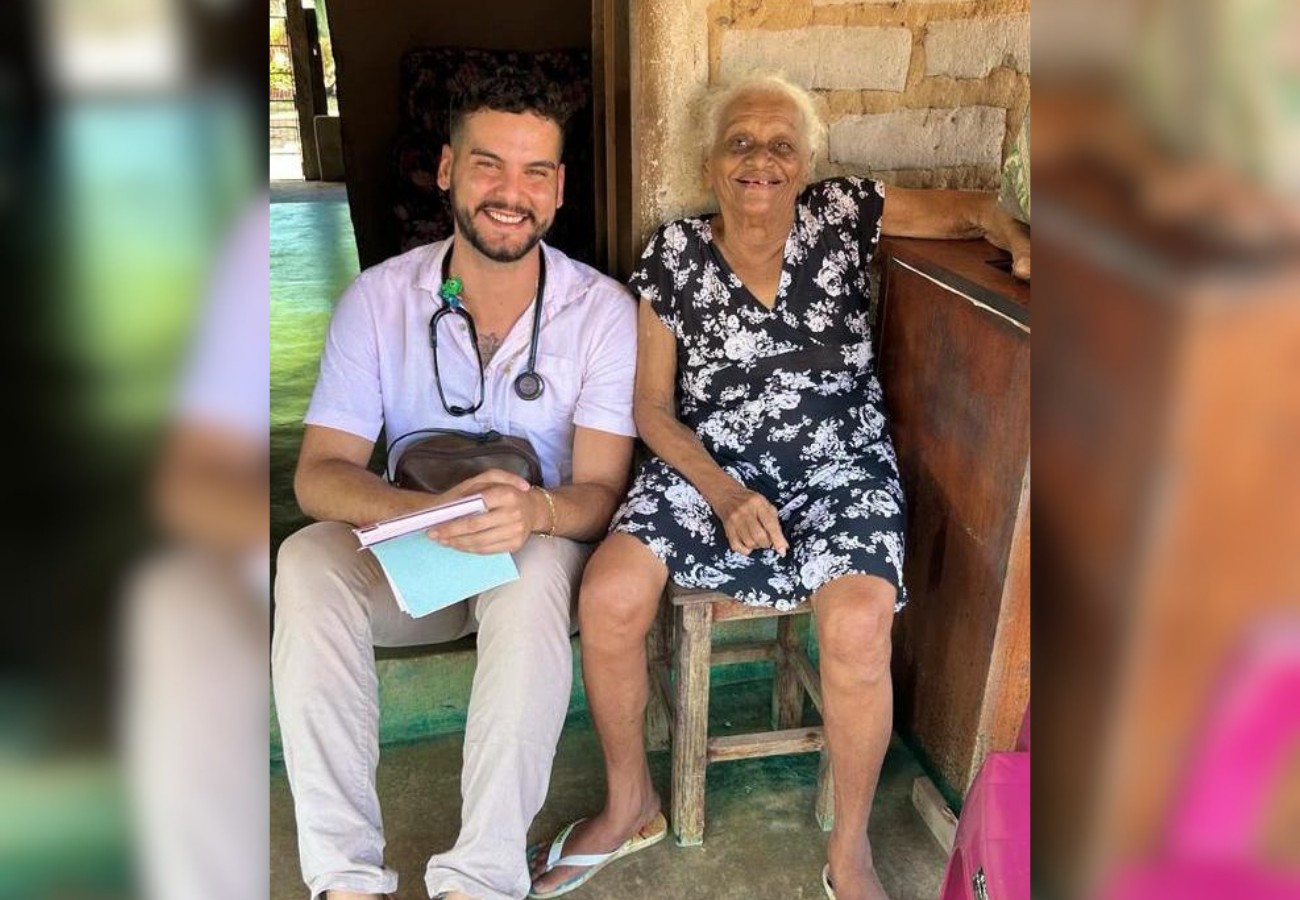 Médico homenageado por crianças no Tocantins se despede de vila | G1