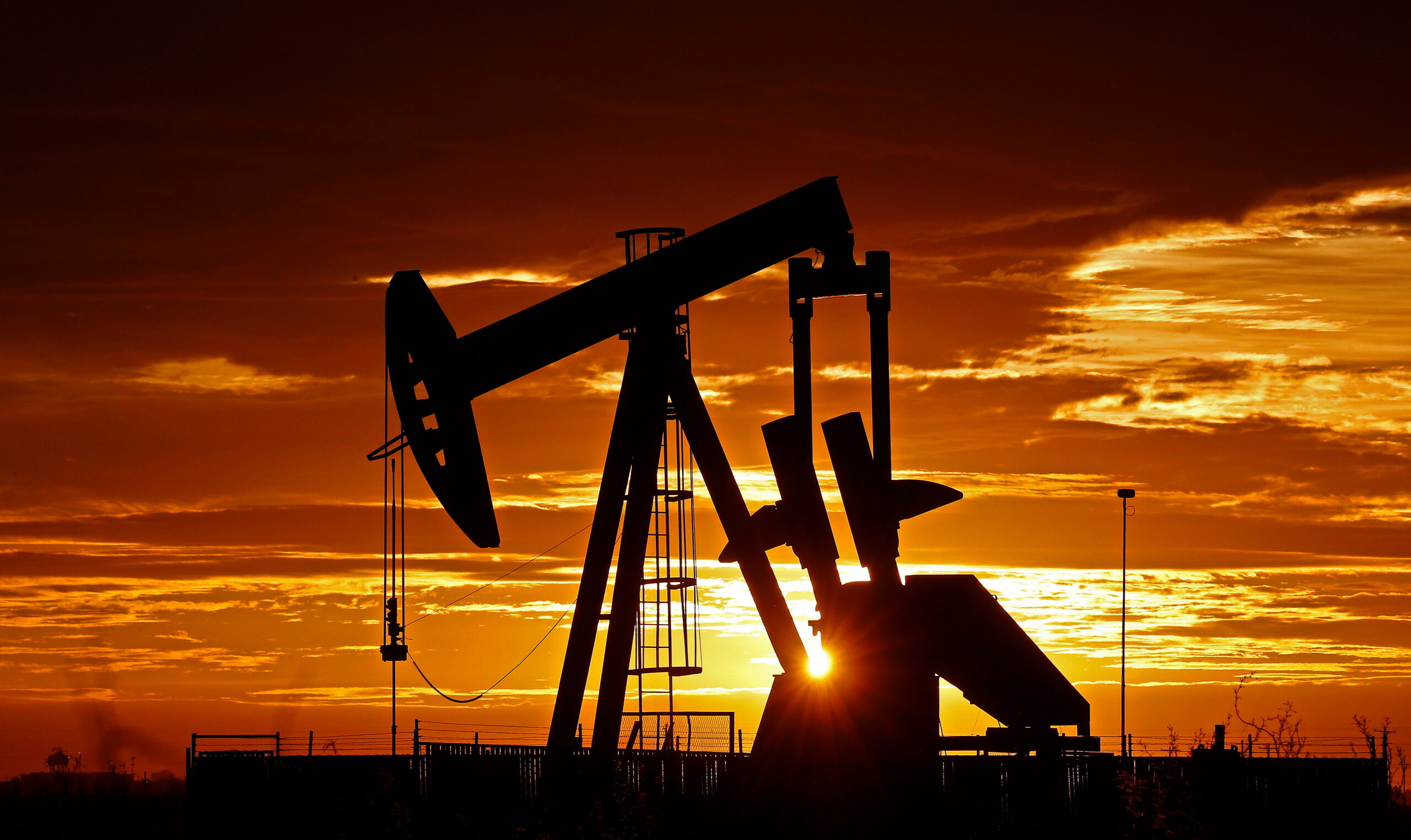 Petróleo sobe com possível bloqueio naval dos EUA no Estreito de Ormuz – ClimaInfo