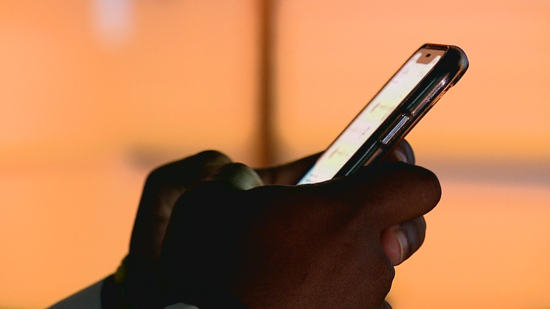 condenado-por-perseguicao-virtual:-homem-ameacou-namorado-da-ex-|-g1