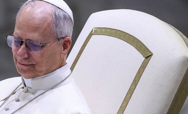 papa-leao-xiv-critica-mundo-“devastado-por-tiranos”