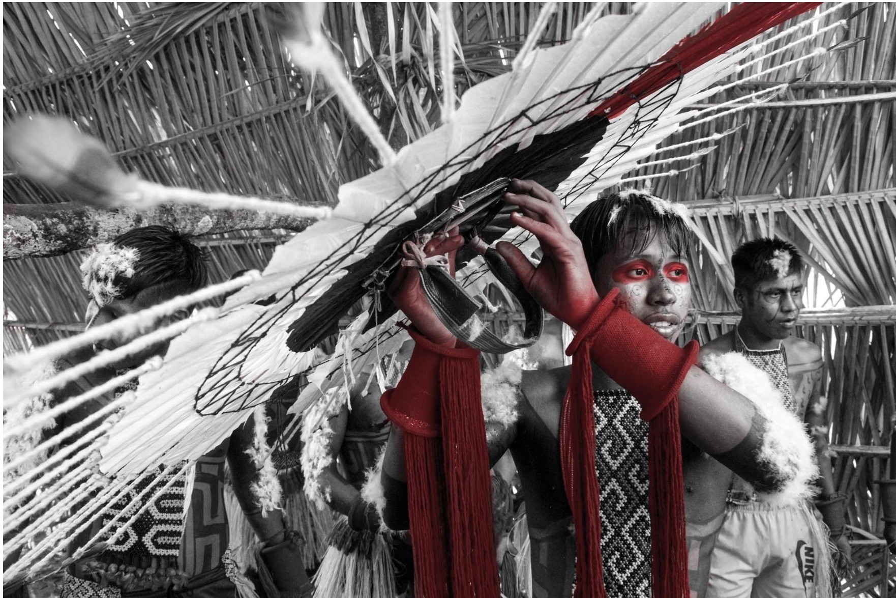 fotografia-do-jalapao-vence-premio-e-ensaio-indigena-ganha-o-mundo-|-g1