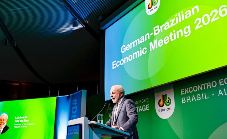 lula-fala-em-reciprocidade-apos-expulsao-de-delegado-dos-eua