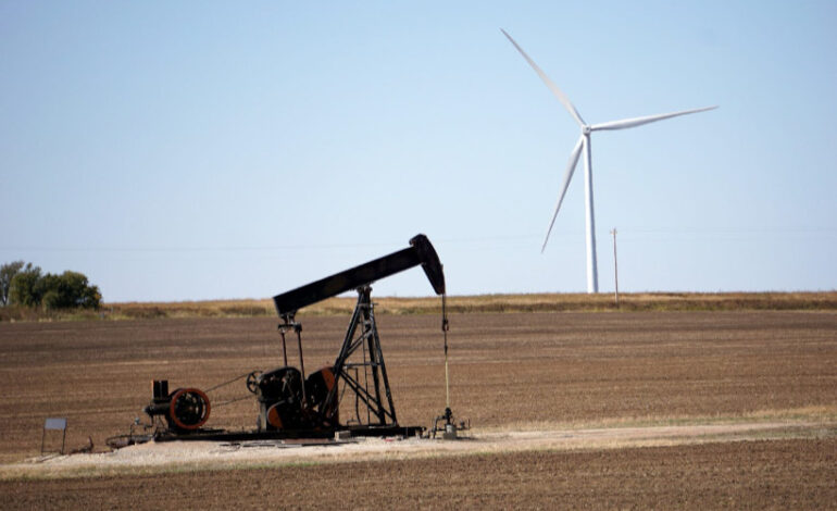 Nações gastam 2,5 vezes mais com combustíveis fósseis do que com energia limpa – ClimaInfo