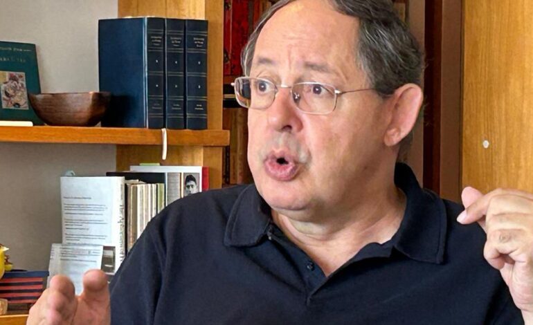 hiperglobalizacao-esta-em-crise,-diz-economista-eduardo-giannetti