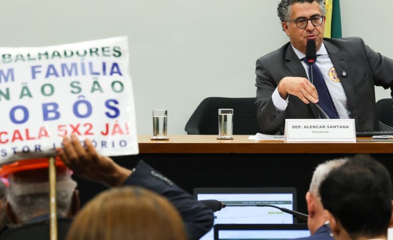 camara-instala-comissao-para-analisar-pec-do-fim-da-escala-6x1