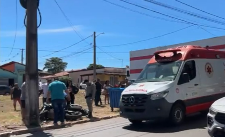 motociclista-morre-apos-moto-ser-atingida-por-carro-e-bater-em-poste-|-g1
