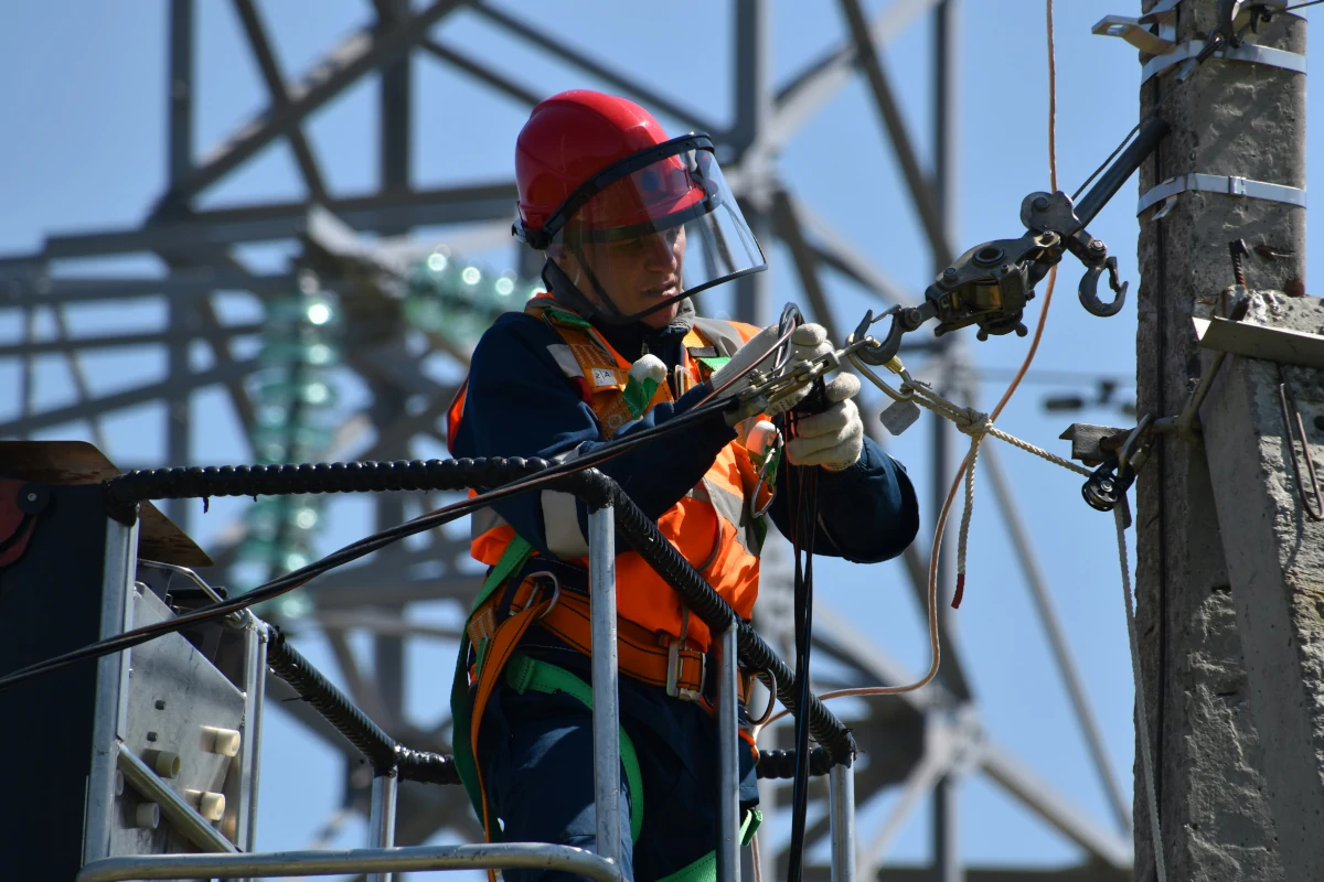 ritmo-de-crescimento-da-demanda-energetica-cai-em-2025,-mostra-a-iea-–-climainfo