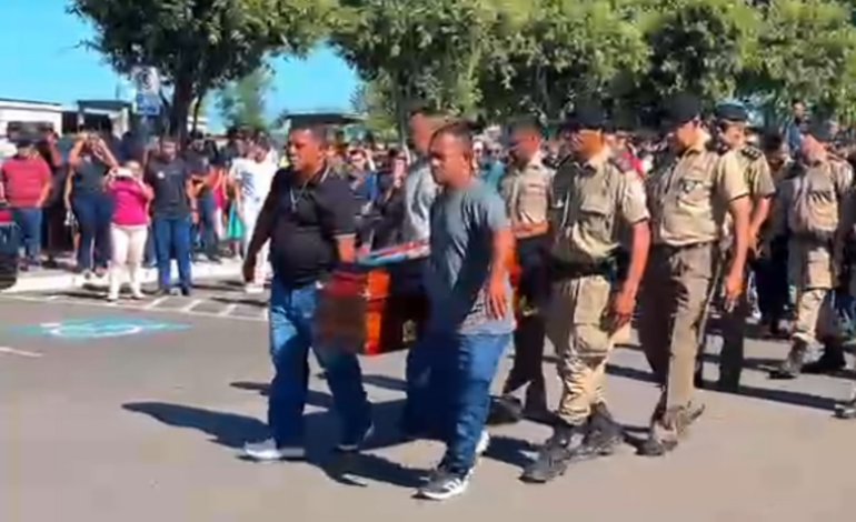 militares-prestam-homenagem-a-policial-que-morreu-com-queimaduras-|-g1