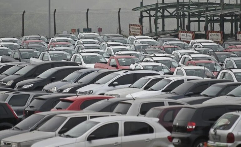 Produção de veículos cresce 2,4% em abril, diz Anfavea
