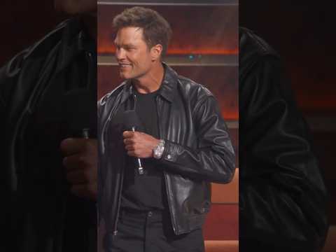 tom-brady-apareceu-para-se-vingar-no-the-roast-of-kevin-hart.-#kevinhartroast
