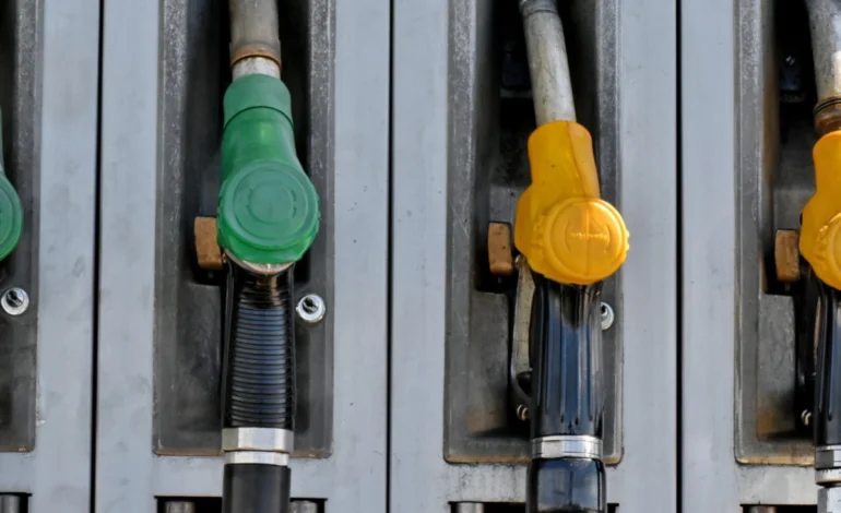 ataques-no-oriente-medio-fazem-governo-adiar-fim-de-subsidio-da-gasolina-–-climainfo