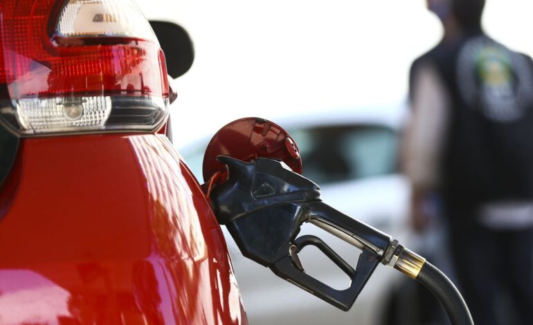 vendas-no-varejo-crescem-0,1%-de-abril-para-maio,-diz-ibge