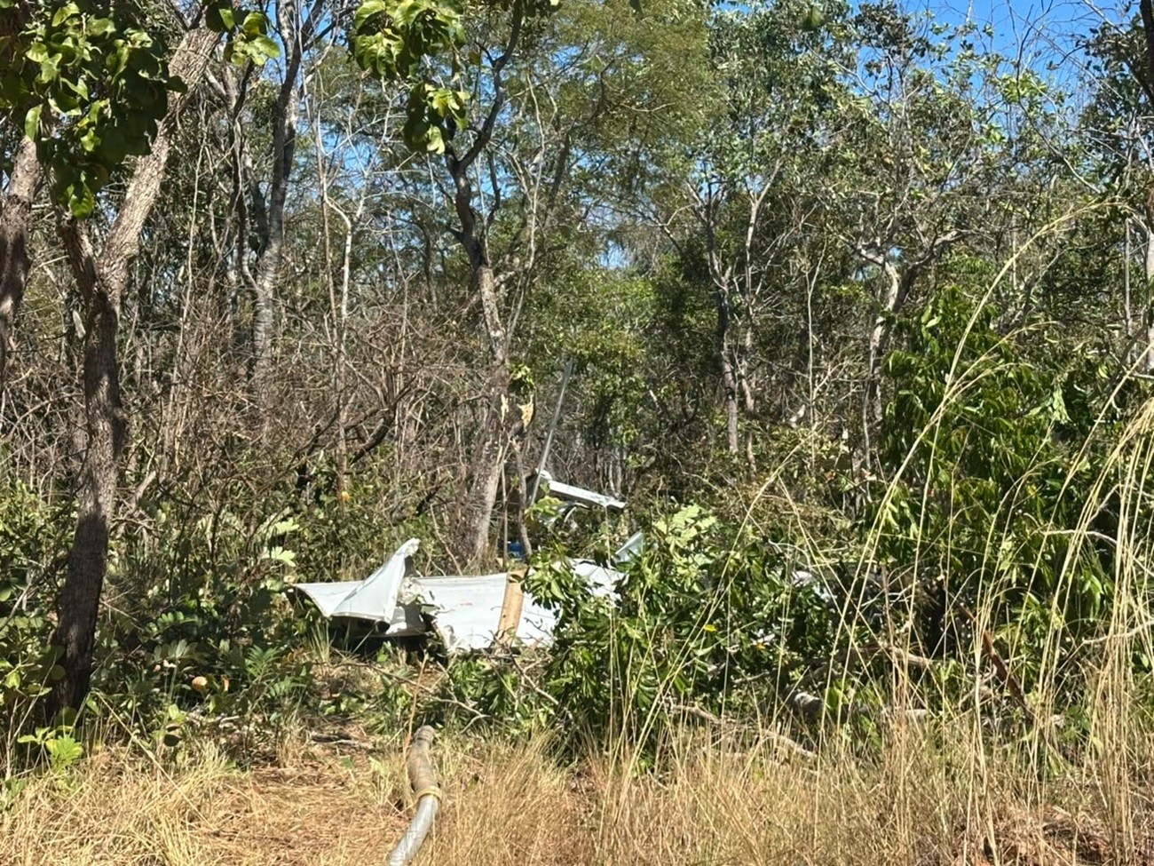 Aeronave de pequeno porte cai em Palmas e deixa dois mortos | G1