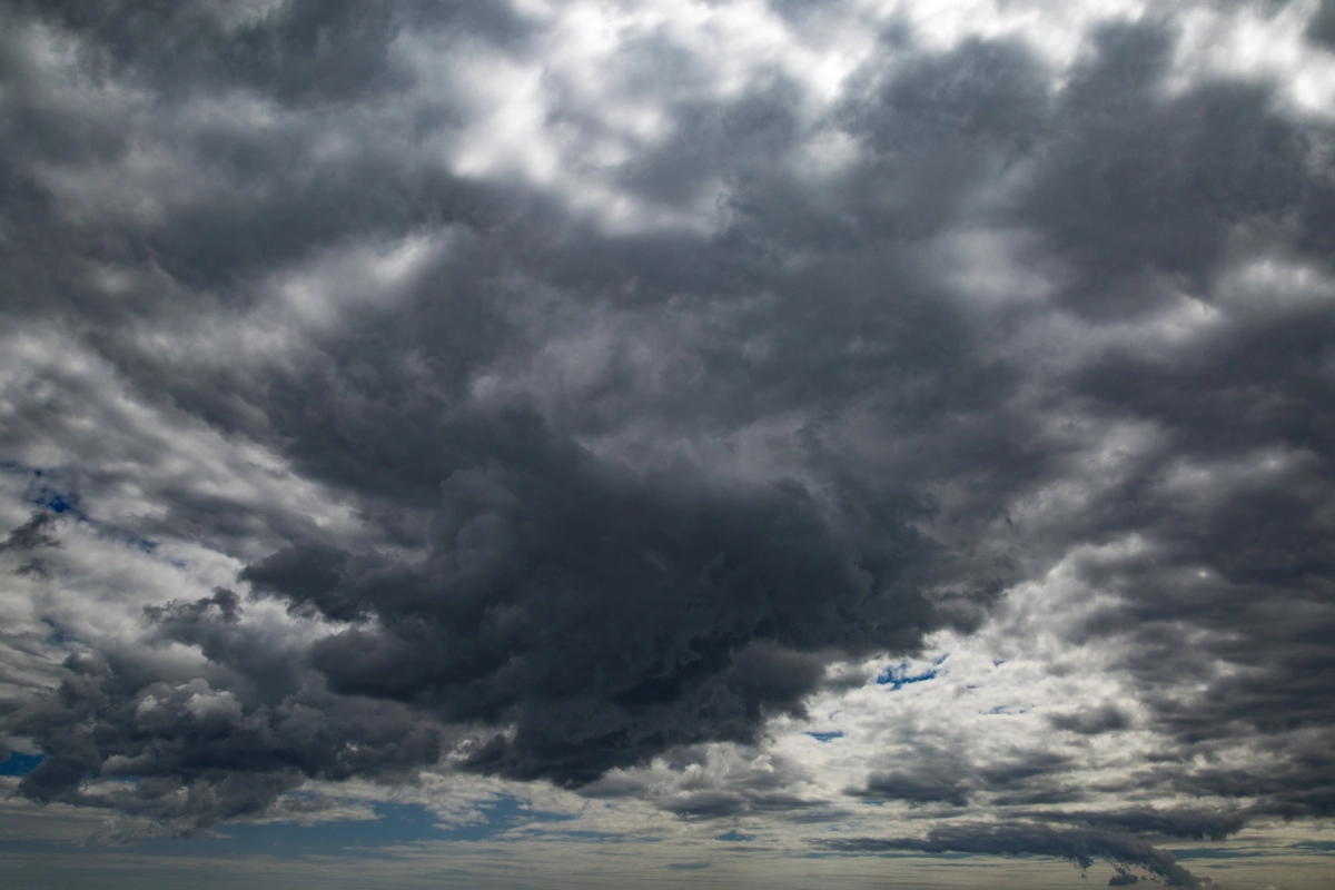 rs-sofre-com-temporais-e-ventos-fortes,-e-alerta-para-mais-tempestades-continua-–-climainfo