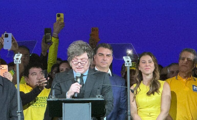apos-ofensas-de-milei-a-lula,-itamaraty-chama-embaixador-para-consulta