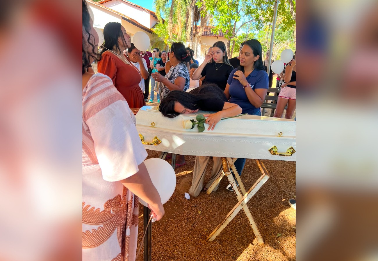 caso-gustavo:-foto-da-mae-sobre-o-caixao-de-menino-comove-a-web-|-g1
