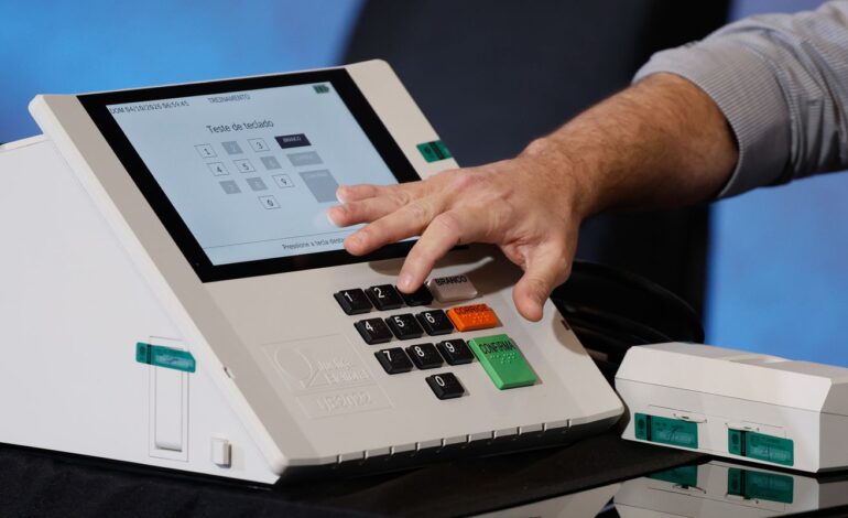 totalizacao-dos-votos-e-aberta,-auditavel-e-segura,-diz-tse