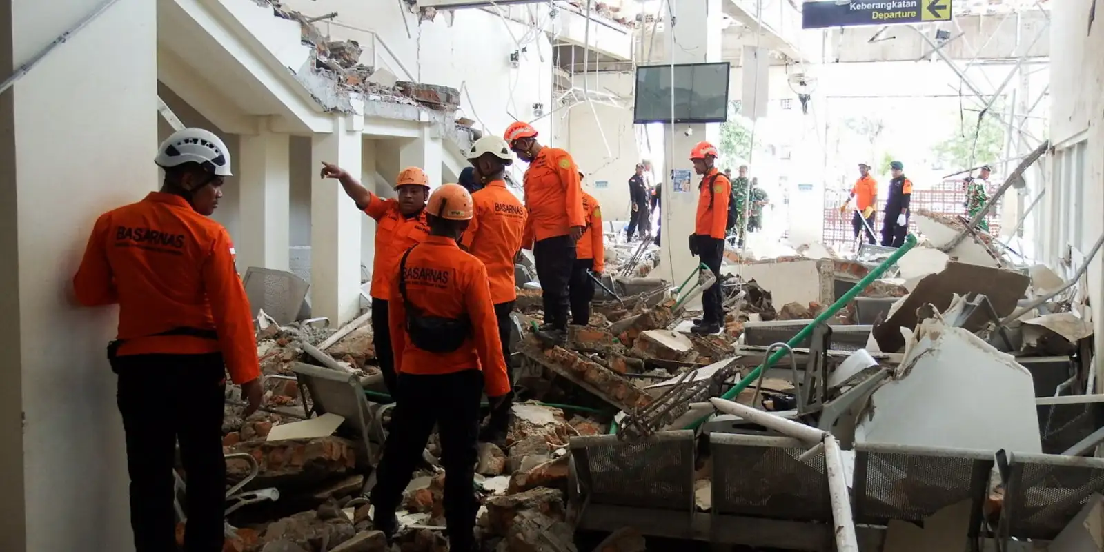 terremoto-na-indonesia-deixa-pelo-menos-47-mortos