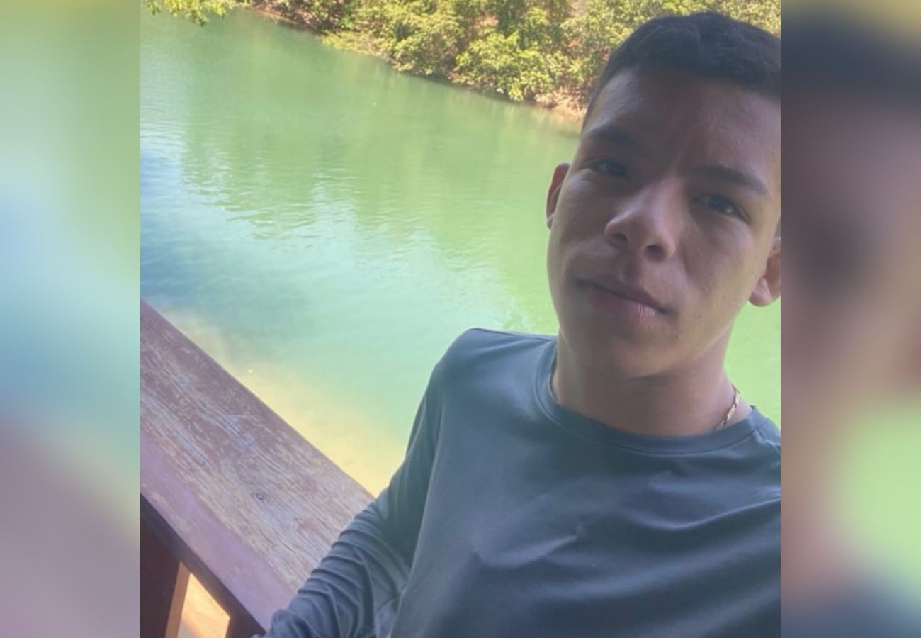 jovem-morre-apos-bater-motocicleta-contra-arvore-no-interior-do-to-|-g1