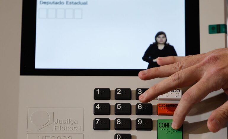 Campanha eleitoral nas ruas e propaganda virtual começam neste domingo