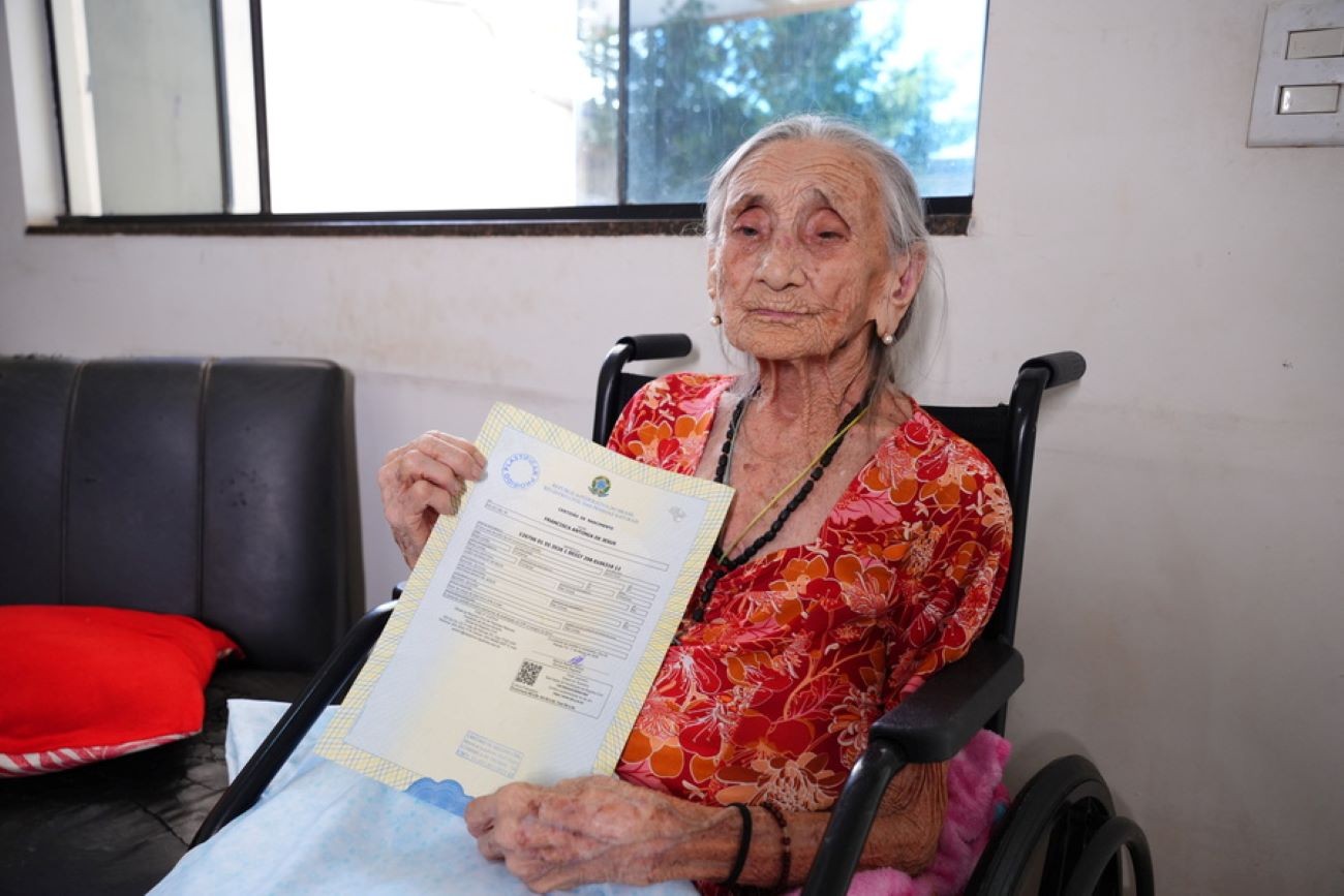 aos-109-anos,-idosa-conquista-primeiro-registro-de-nascimento-|-g1