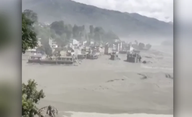resgates-no-nepal-sao-afetados-por-ameaca-de-mais-enxurradas-–-climainfo