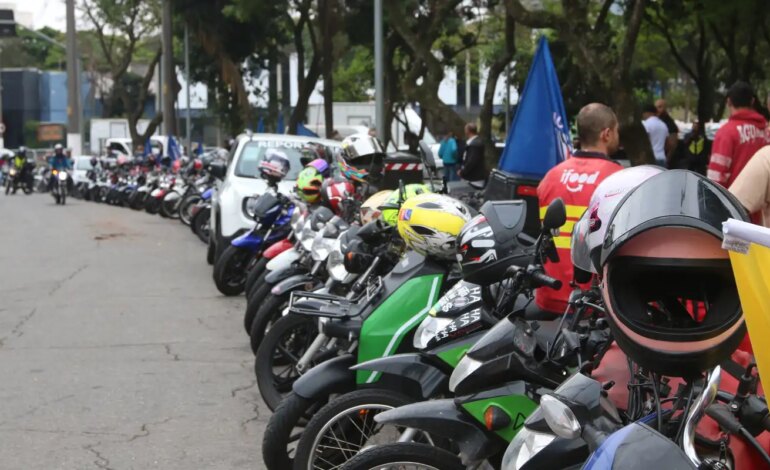 Apenas 1 em cada 5 motociclistas de app tem cobertura previdenciária