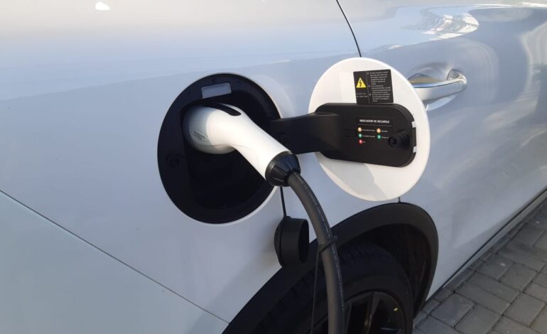 bombeiros-publicam-regras-para-carregadores-de-carros-eletricos-no-to-|-g1