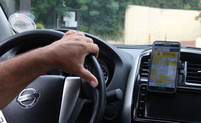 Conselho regulamenta crédito para taxistas e motoristas de aplicativo