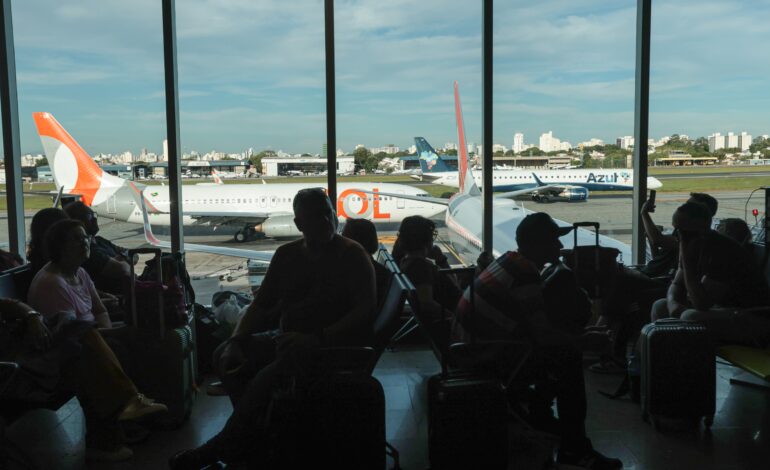 brigou-no-aviao?-voce-pode-ficar-ate-um-ano-proibido-de-voar;-entenda-|-g1