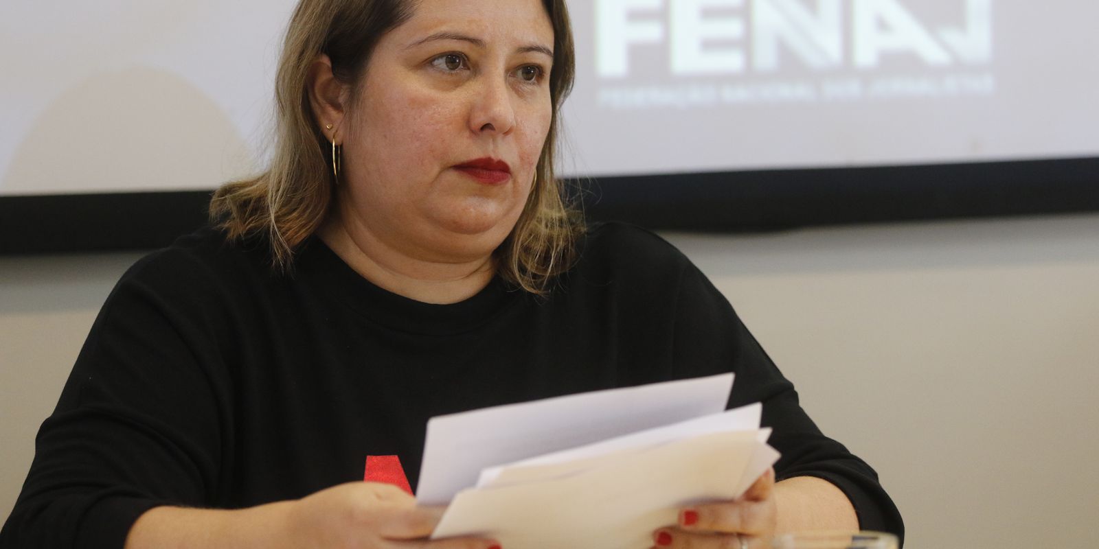 “tiktokizacao”-e-crise-sufocam-propostas-de-campanha,-diz-fenaj