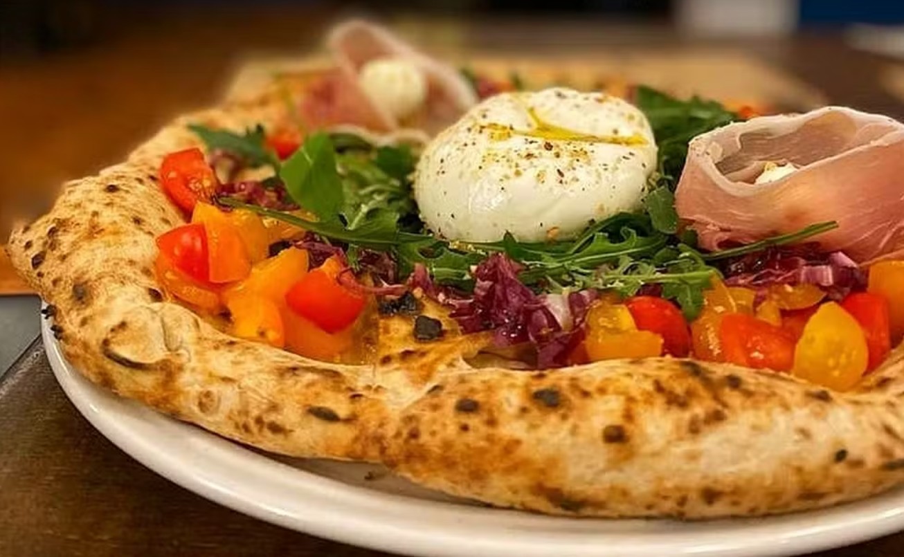 pizzaria-de-sp-e-eleita-a-6a-melhor-do-mundo;-outras-4-da-capital-tambem-entram-no-ranking-|-g1