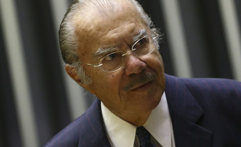 ex-presidente-jose-sarney-segue-internado-em-hospital-de-sao-paulo