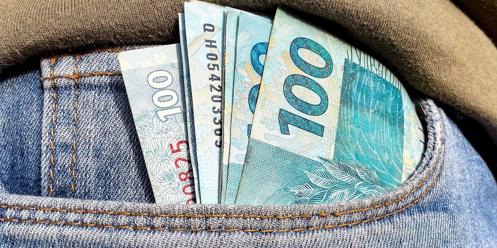 governo-central-registra-deficit-de-r$-13,6-bilhoes-em-agosto