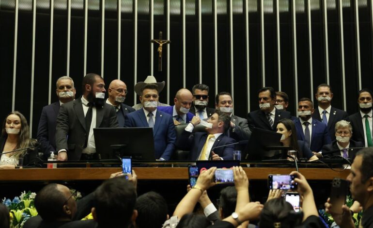 eleicoes-2026:-candidatos-com-multas-ambientais-seguem-recebendo-credito-rural-–-climainfo