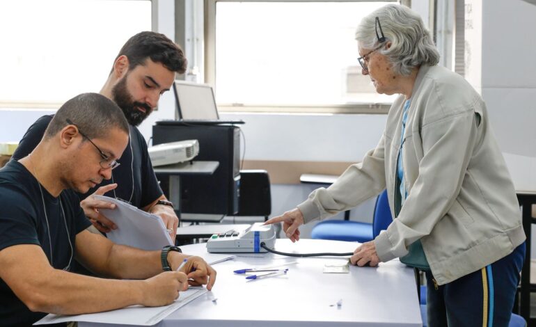 sp:-251-urnas-eletronicas-precisaram-ser-substituidas