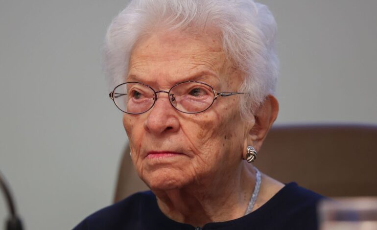 com-91-anos,-erundina-e-a-deputada-estadual-mais-velha-eleita-em-2026