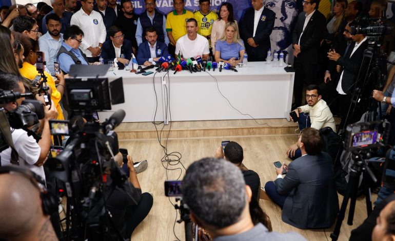 Douglas Ruas critica judicialização da eleição e se declara governador