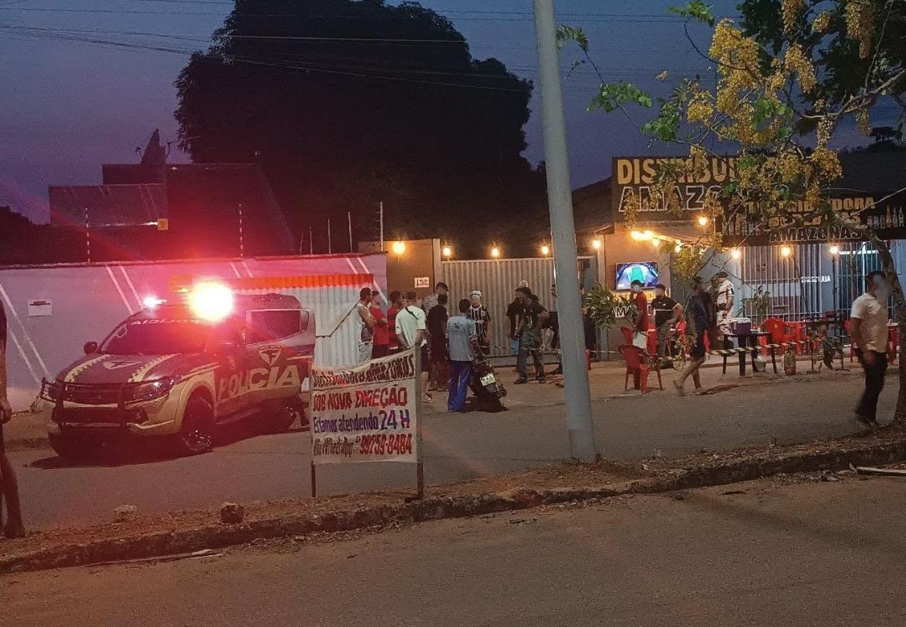 Homem é assassinado a tiros dentro de barbearia em Palmas | G1