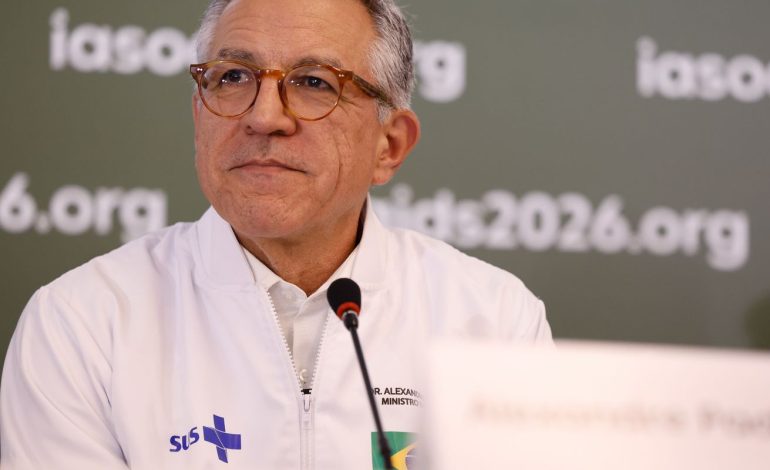 pf-desmente-veja;-padilha-aciona-justica-sobre-fake-news-contra-lula